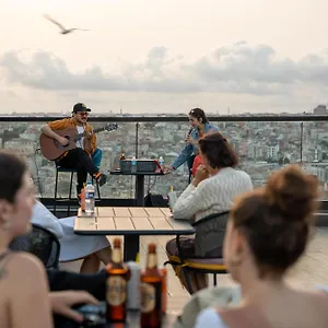 Hostal The Central House Galata, Estambul